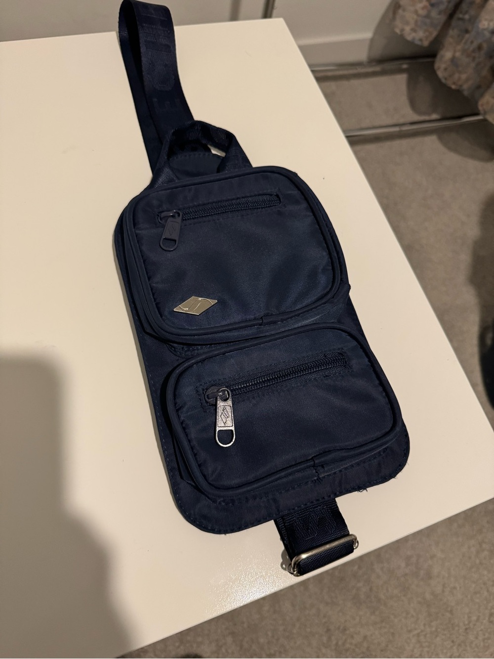 Skechers Navy Men's Sling Belt Bag